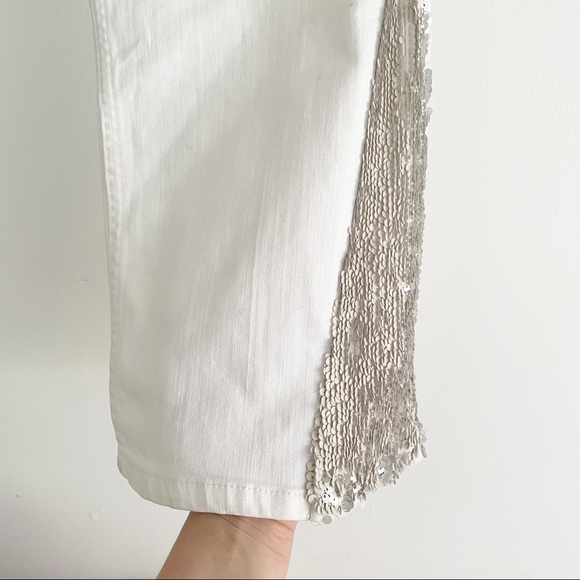 Anthropologie
White High-rise Sequins Flare Jeans - Picture 9 of 15